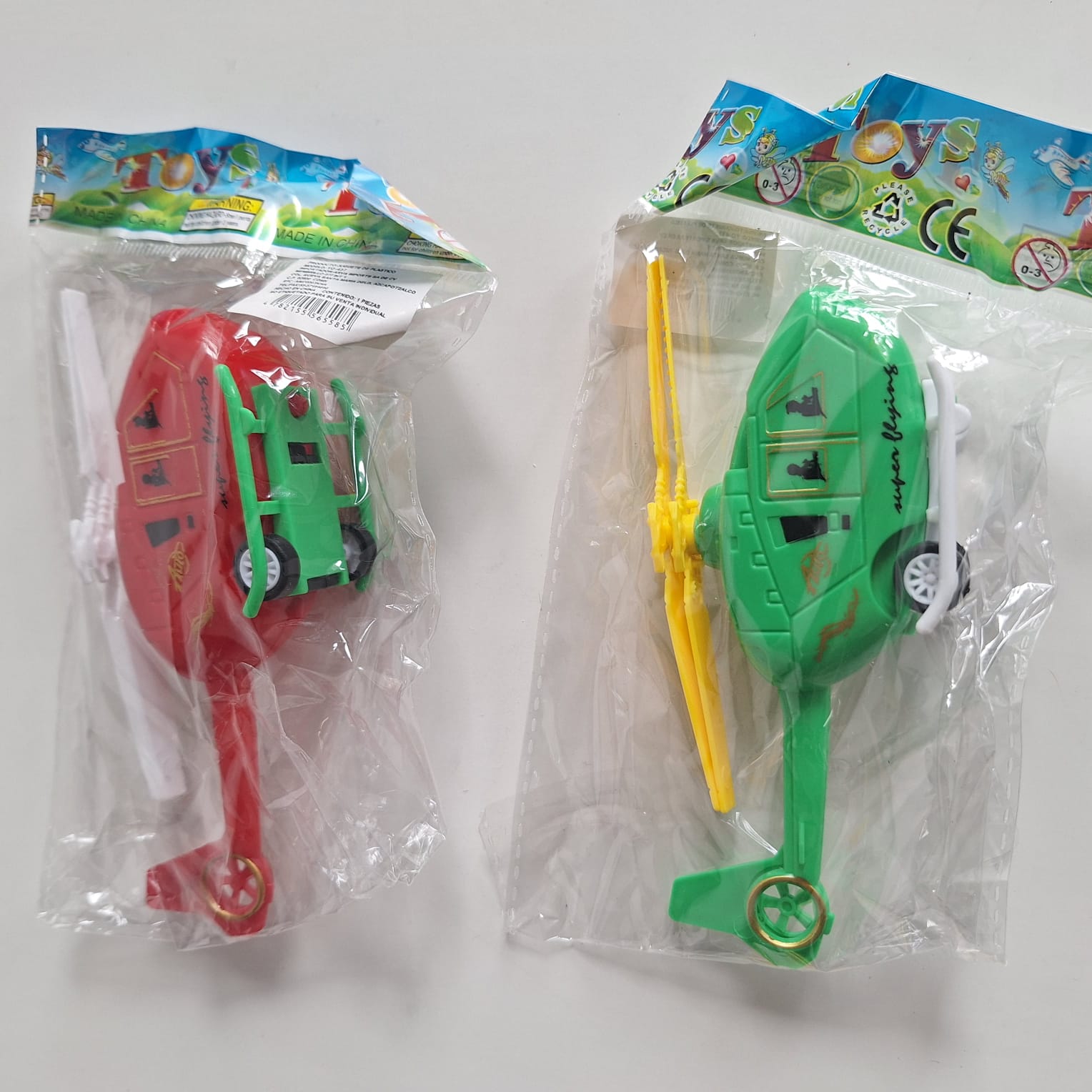 Helicóptero - Unidad, con 4 colores, y Cuerda 