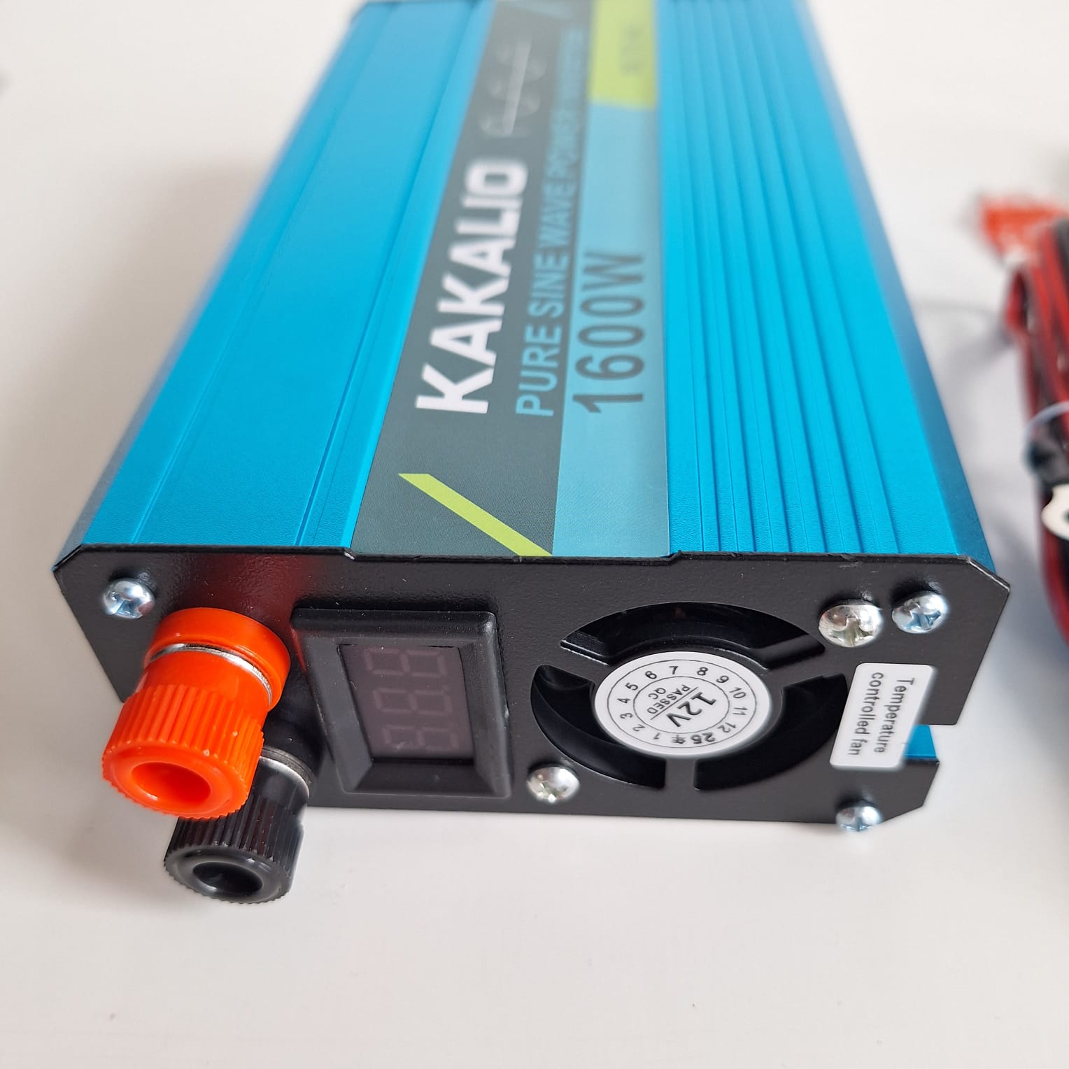 Convertidor de Corriente 12V/110V - Unidad ( 1600W )